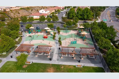 30800 Mossy Bend Ln., Murrieta, CA 92563 - Photo 36