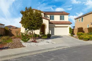 30800 Mossy Bend Ln, Murrieta, CA 92563 - Photo 4