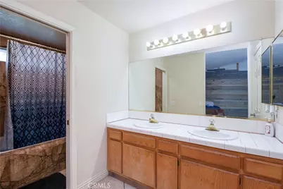 28970 Vacation, Canyon Lake, CA 92587 - Photo 16