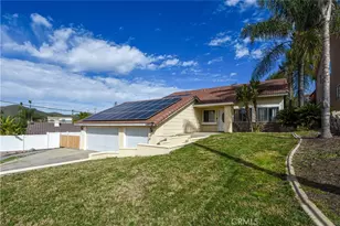 28970 Vacation, Canyon Lake, CA 92587 - Photo 4