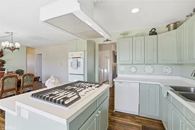 38195 Via Taffia, Murrieta, CA 92563 - Photo 24