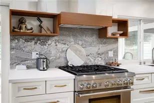 1218 Keel Dr, Corona del Mar, CA 92625 - Photo 16