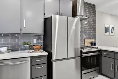 2500 Abbot Kinney Boulevard #9, Venice, CA 90291 - Photo 4