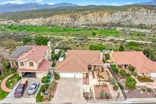 44268 Galicia, Hemet, CA 92544 - Photo 50