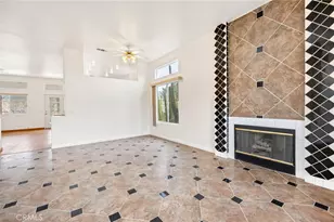 44268 Galicia, Hemet, CA 92544 - Photo 12