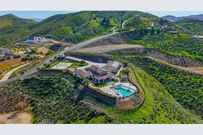 30635 Sorrel Lane, Canyon Lake, CA 92587 - Photo 14