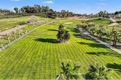 40801 Avenida La Cresta, Murrieta, CA 92562 - Photo 24