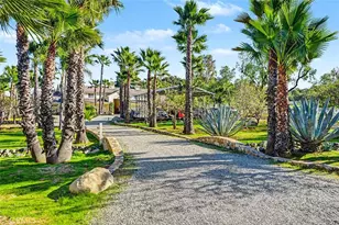 40801 Avenida La Cresta, Murrieta, CA 92562 - Photo 10