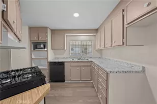 542 Castille, Hemet, CA 92543 - Photo 10