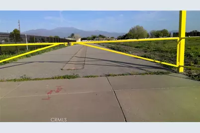 3 N Lyon Avenue, Hemet, CA 92543 - Photo 2