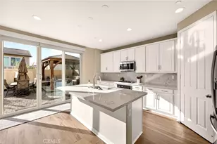 32071 Radiant Dr, Temecula, CA 92591 - Photo 24