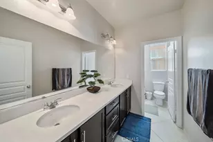 40114 Calle Real, Murrieta, CA 92563 - Photo 12