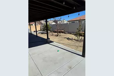 996 Forster, Hemet, CA 92543 - Photo 32