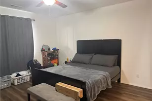 996 Forster, Hemet, CA 92543 - Photo 6