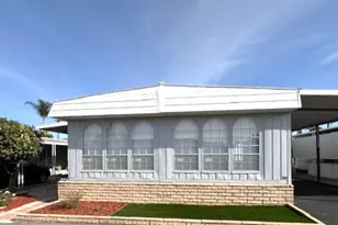 881 N Lake Street, Hemet, CA 92544 - Photo 1