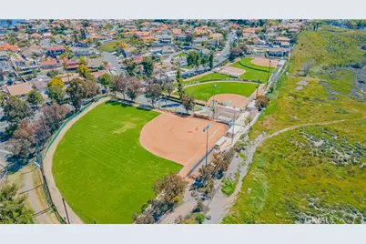 22733 Inspiration, Canyon Lake, CA 92587 - Photo 54