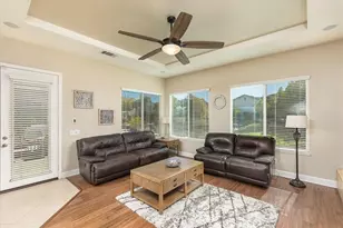 23842 Jonathan Pl, Murrieta, CA 92562 - Photo 12