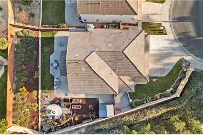 41194 Sea Island Court, Temecula, CA 92591 - Photo 2