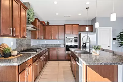 31524 Mojave Red Court, Menifee, CA 92584 - Photo 8