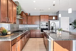 31524 Mojave Red Ct, Menifee, CA 92584 - Photo 8