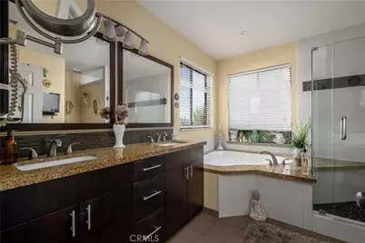 22176 Dogie, Canyon Lake, CA 92587 - Photo 24