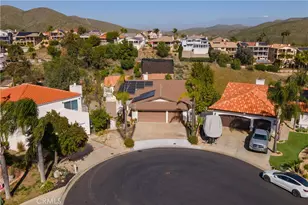 22176 Dogie, Canyon Lake, CA 92587 - Photo 2
