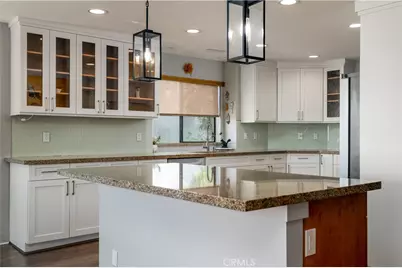 22176 Dogie, Canyon Lake, CA 92587 - Photo 4