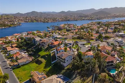 22176 Dogie, Canyon Lake, CA 92587 - Photo 40