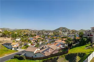 22176 Dogie, Canyon Lake, CA 92587 - Photo 32