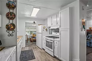 322 N Lyon Ave, Hemet, CA 92543 - Photo 10