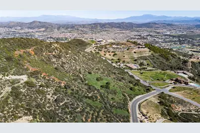 8 Via Vista Grande, Murrieta, CA 92562 - Photo 18