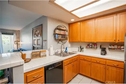 2425 Cranston Drive #227, Escondido, CA 92025 - Photo 4