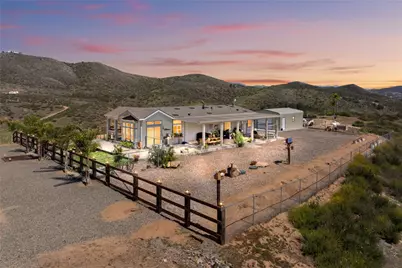 46430 De Portola Road, Temecula, CA 92592 - Photo 2