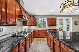 43898 Carentan Dr, Temecula, CA 92592 - Photo 16