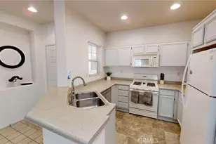 26426 Arboretum, Murrieta, CA 92563 - Photo 6