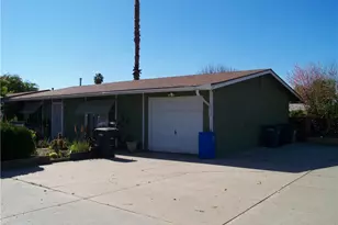 801 S State, Hemet, CA 92543 - Photo 2