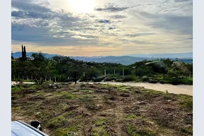 1 Overton, Hemet, CA 92544 - Photo 1