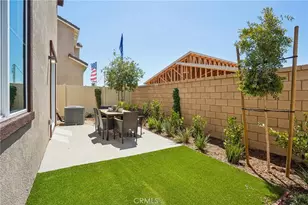 6341 Sierra Vis Ln, Fontana, CA 92336 - Photo 22