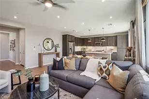 6341 Sierra Vis Ln, Fontana, CA 92336 - Photo 4