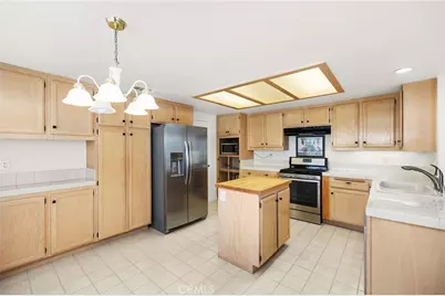 24330 Dr Gitano, Murrieta, CA 92562 - Photo 14