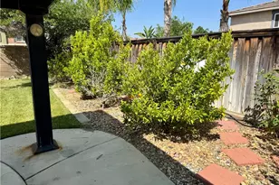 45002 Thalia Ln, Lake Elsinore, CA 92532 - Photo 32