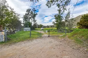 26283 Amanda, Hemet, CA 92545 - Photo 8