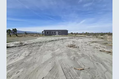 12474 Silver Rock, Pinon Hills, CA 92372 - Photo 2