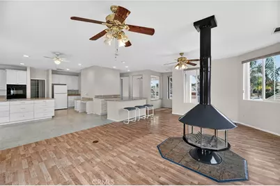 29886 Bahia Drive, Canyon Lake, CA 92587 - Photo 16