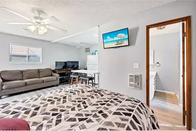 42325 Whittier Avenue, Hemet, CA 92544 - Photo 32