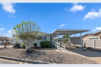 28911 Via La Rueda, Murrieta, CA 92563 - Photo 2
