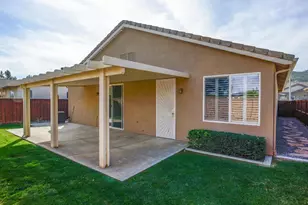 376 Bjorn Ct, Hemet, CA 92545 - Photo 18