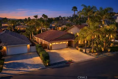 30205 Channel Way, Canyon Lake, CA 92587 - Photo 2