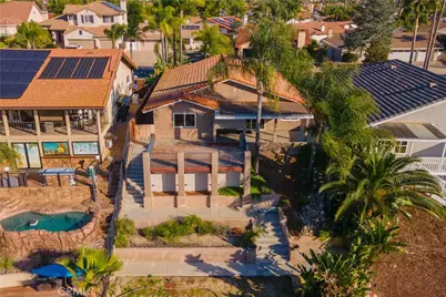 30205 Channel Way, Canyon Lake, CA 92587 - Photo 4