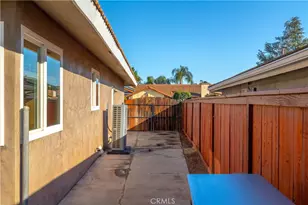 30205 Channel Way, Canyon Lake, CA 92587 - Photo 32